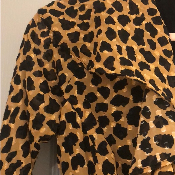 Leopard print wrap dress - Picture 2 of 4